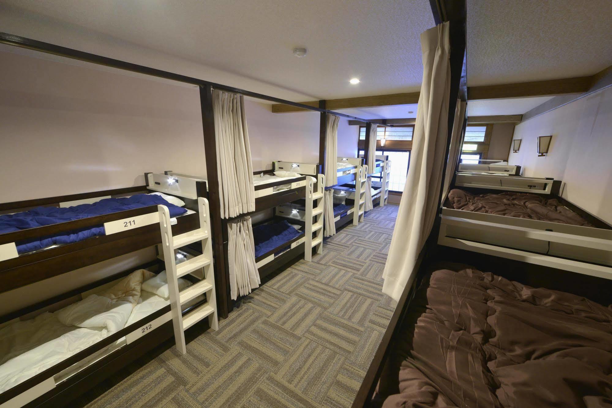 Zen Hostel Yamanouchi  Exterior photo