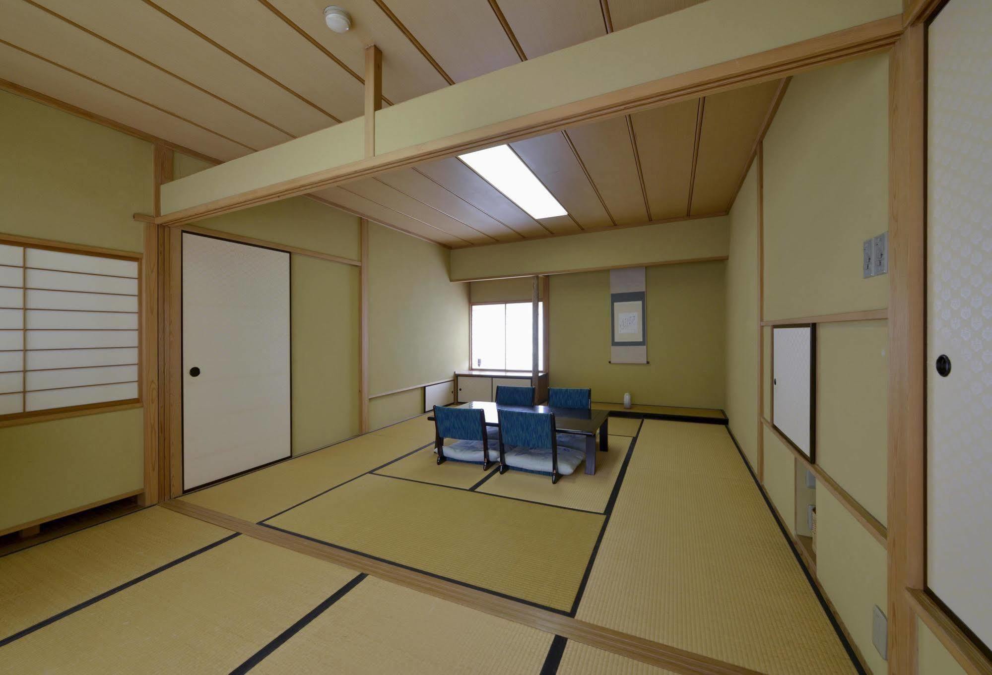Zen Hostel Yamanouchi  Exterior photo